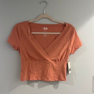 SO size medium coral top